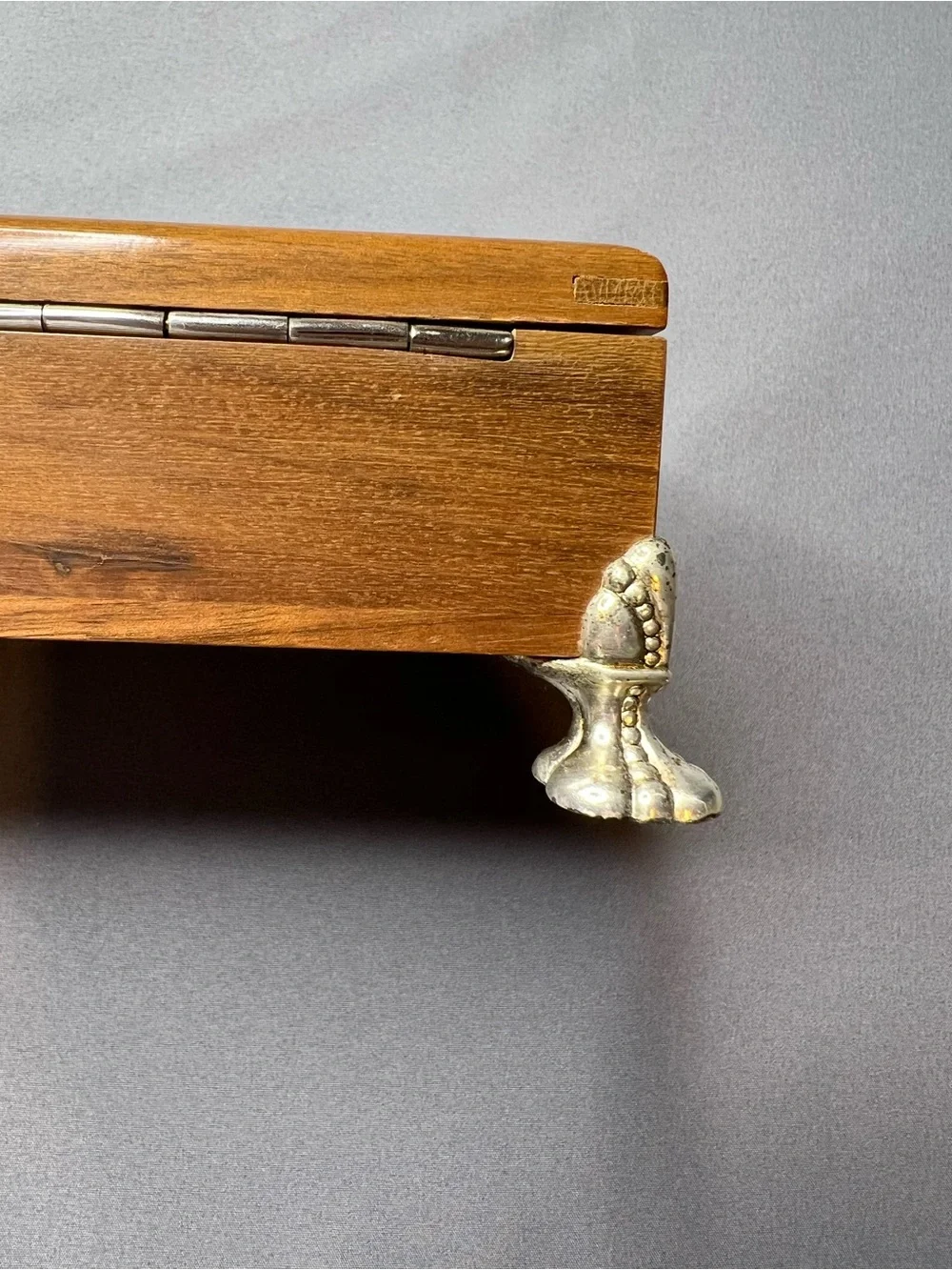 Vintage Ronson Wooden Trinket Box Silver-Plated Feet & Lid Accent | Made in USA